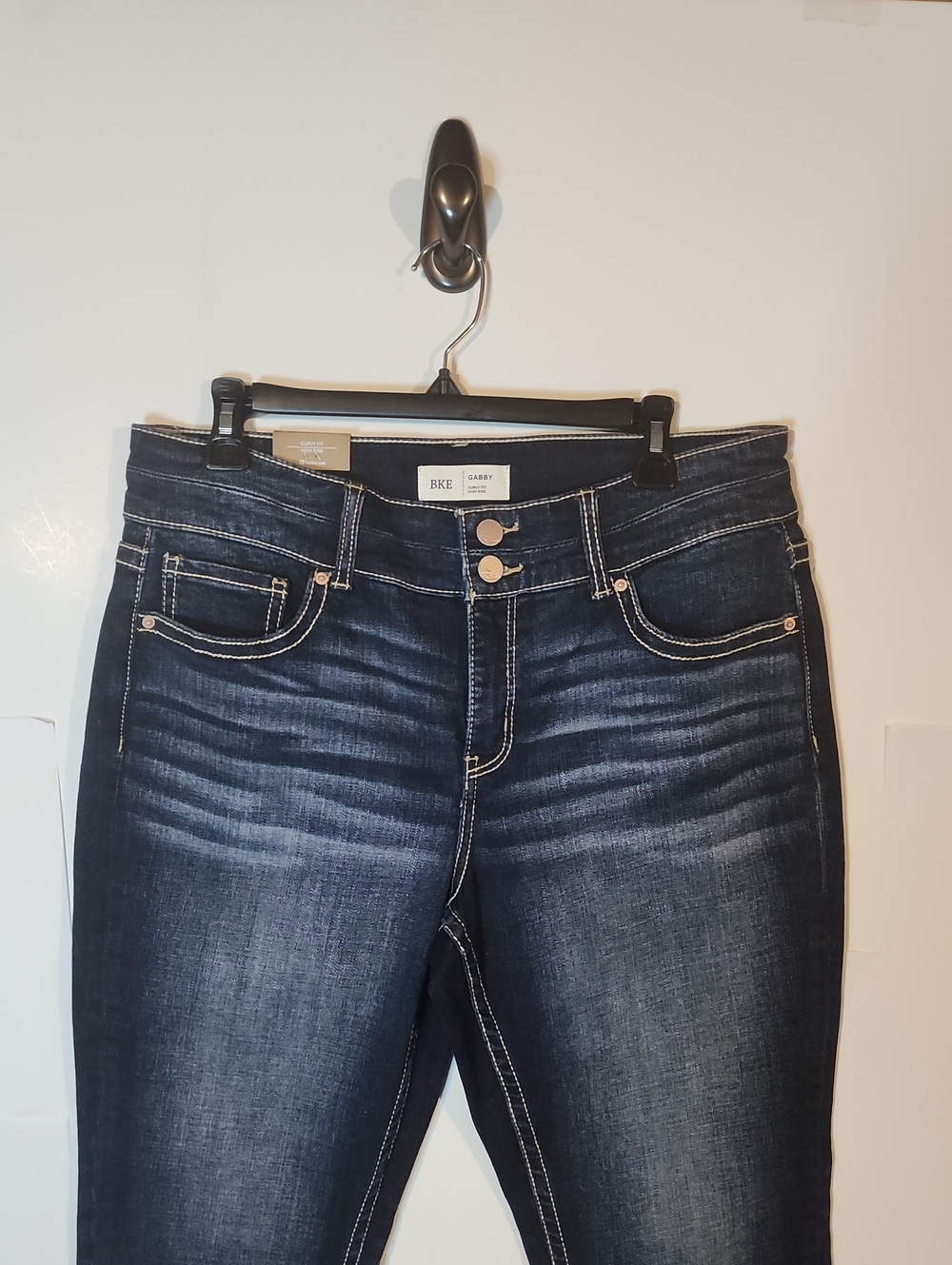 BKE Gabby High Rise Jean Capris NWT Size 30 - Picture 2 of 11